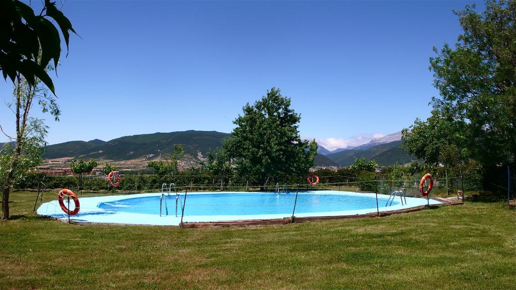 Camping Aín Jaca Ngoại thất bức ảnh